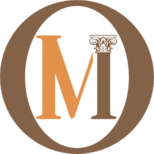 Logo onlymythos no sfondo